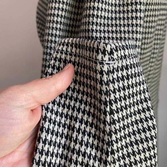 Loft Houndstooth Ruffle Posh Trim Mini Dress Black and White Size 10 - Picture 4 of 11